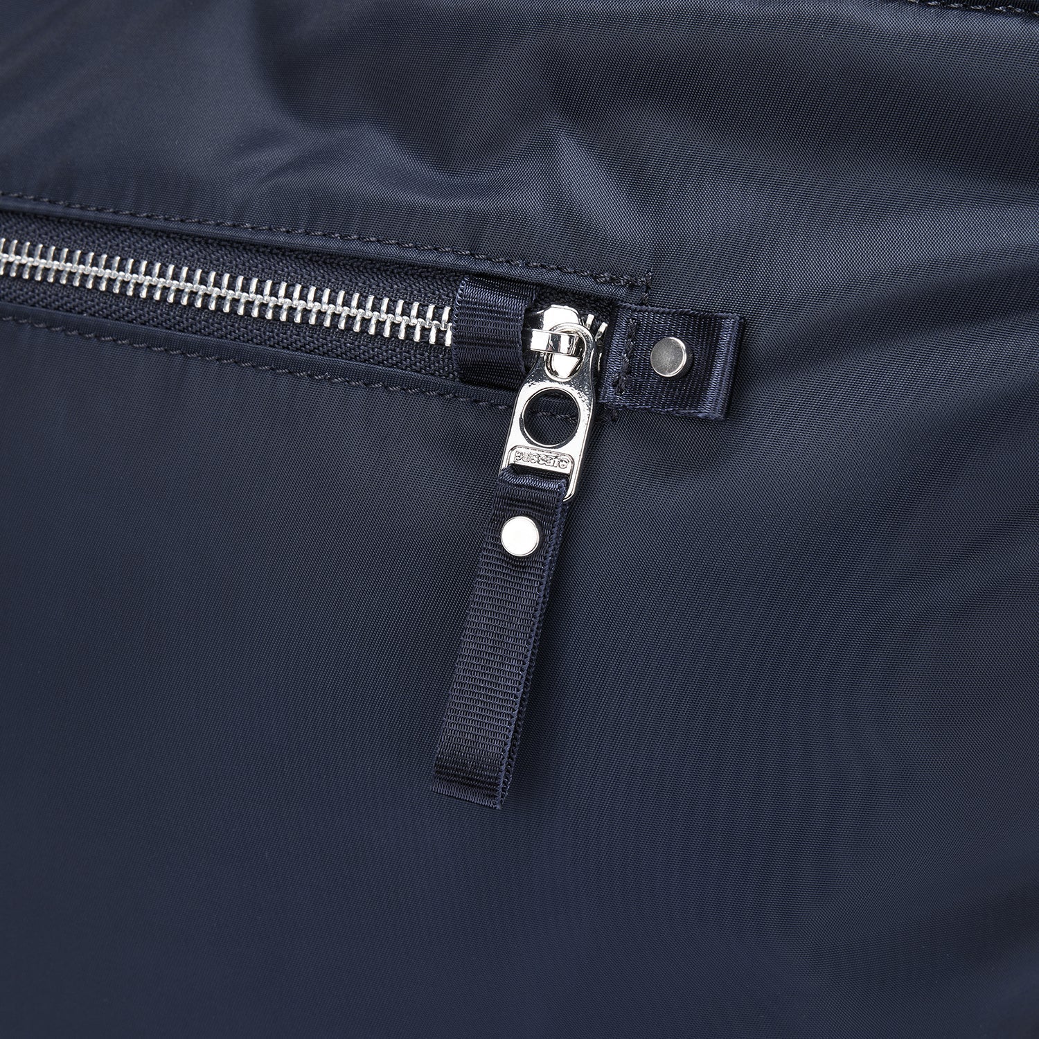 Product image of Pacsafe® W Anti-Theft Carryall Tote