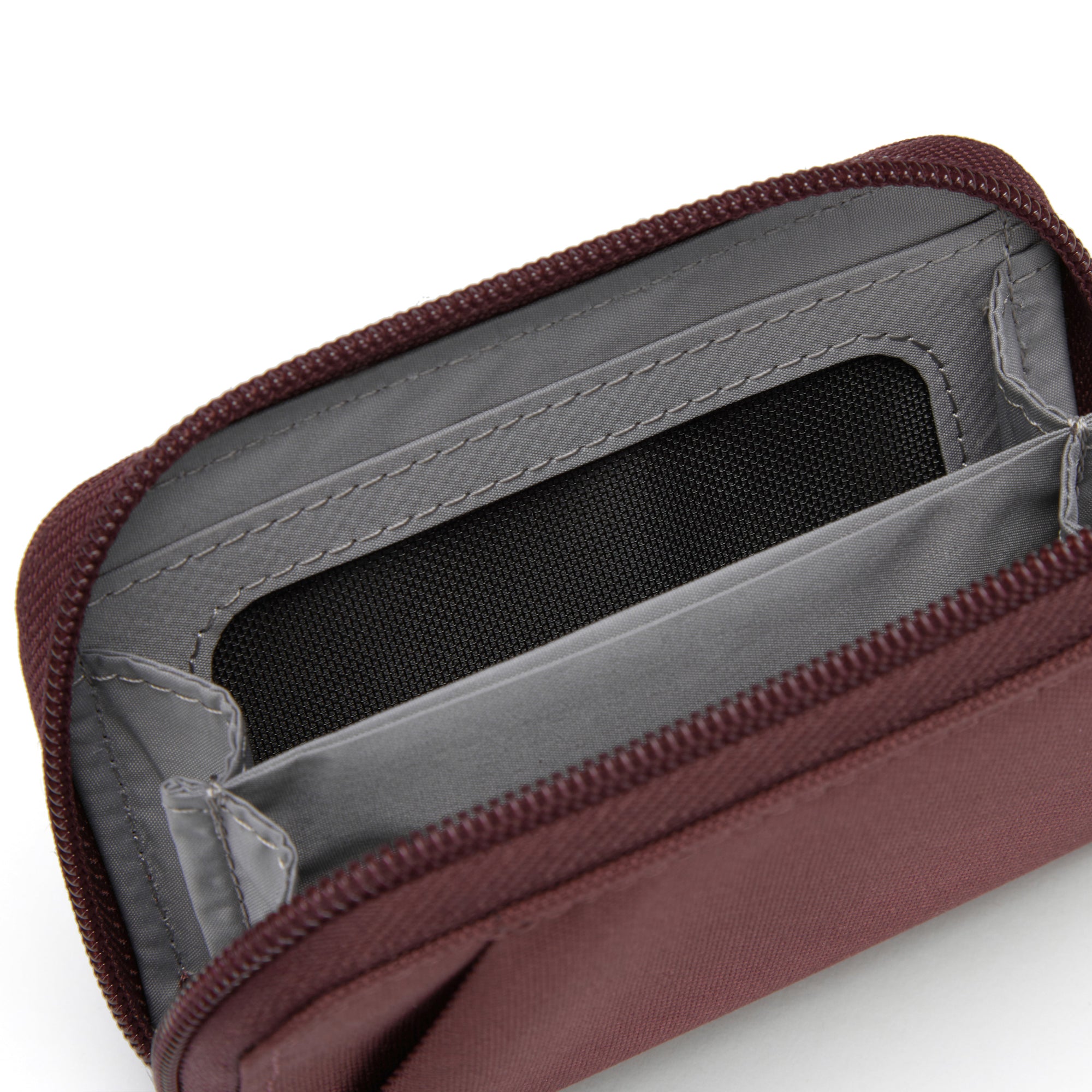 Product image of Pacsafe® RFIDsafe™ RFID blocking card wallet