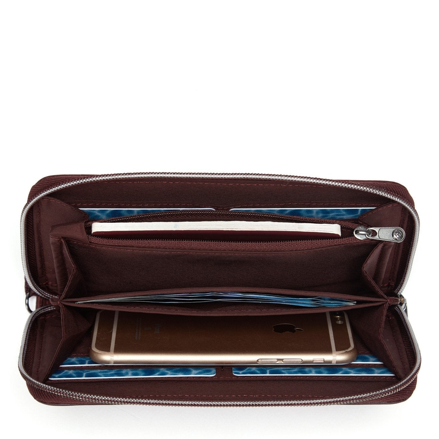 Product image of Pacsafe® RFIDsafe™ RFID blocking continental wallet