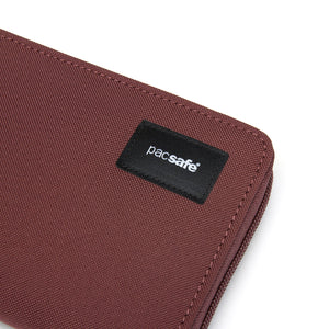 Product image of Pacsafe® RFIDsafe™ RFID blocking continental wallet