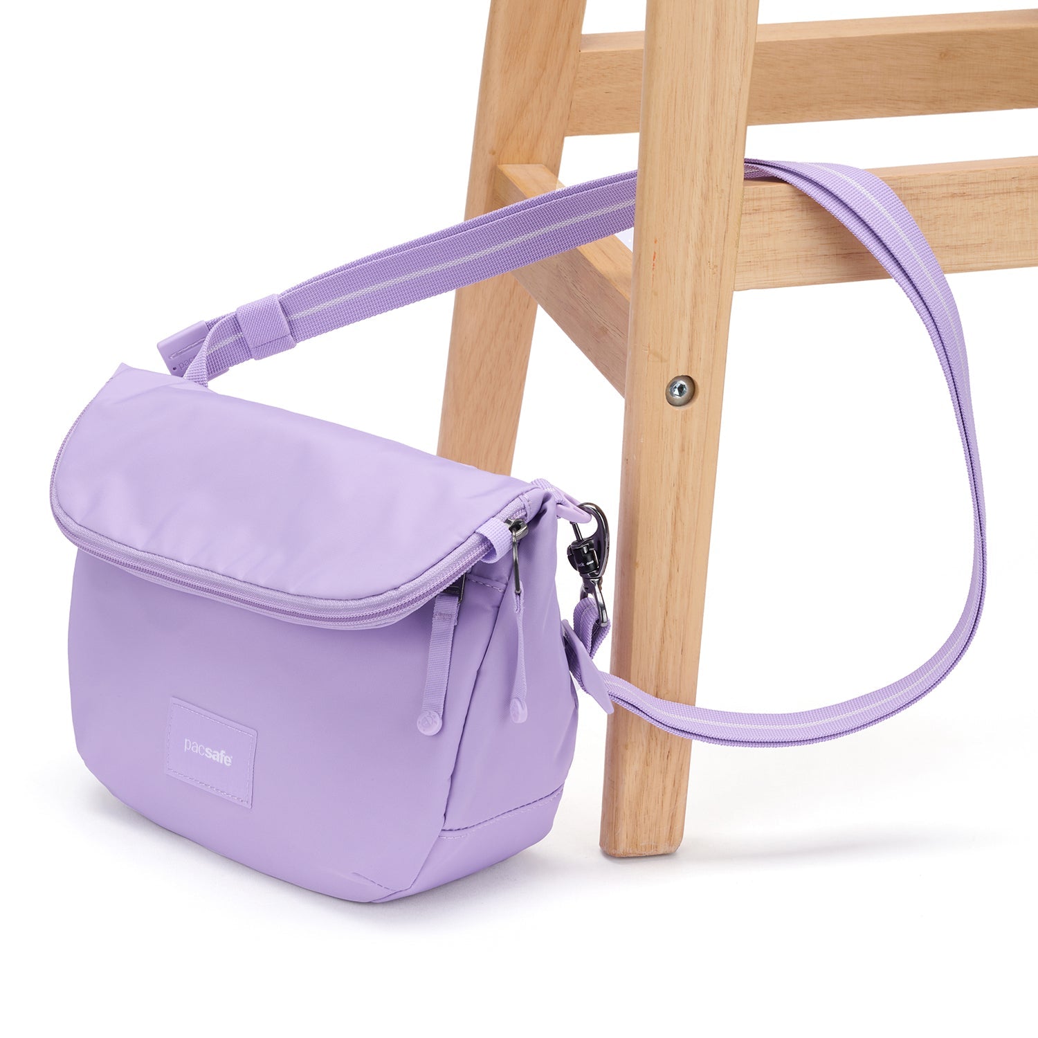 Pacsafe® GO anti theft saddle crossbody | Pacsafe® – Pacsafe