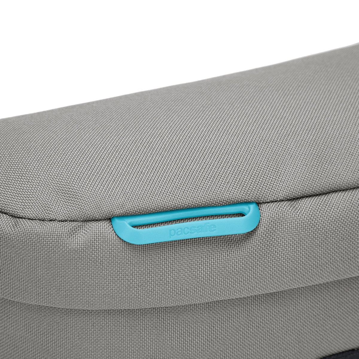 Pacsafe Sac à bandoulière antivol Pacsafe Go - Unisexe | Altitude Sports