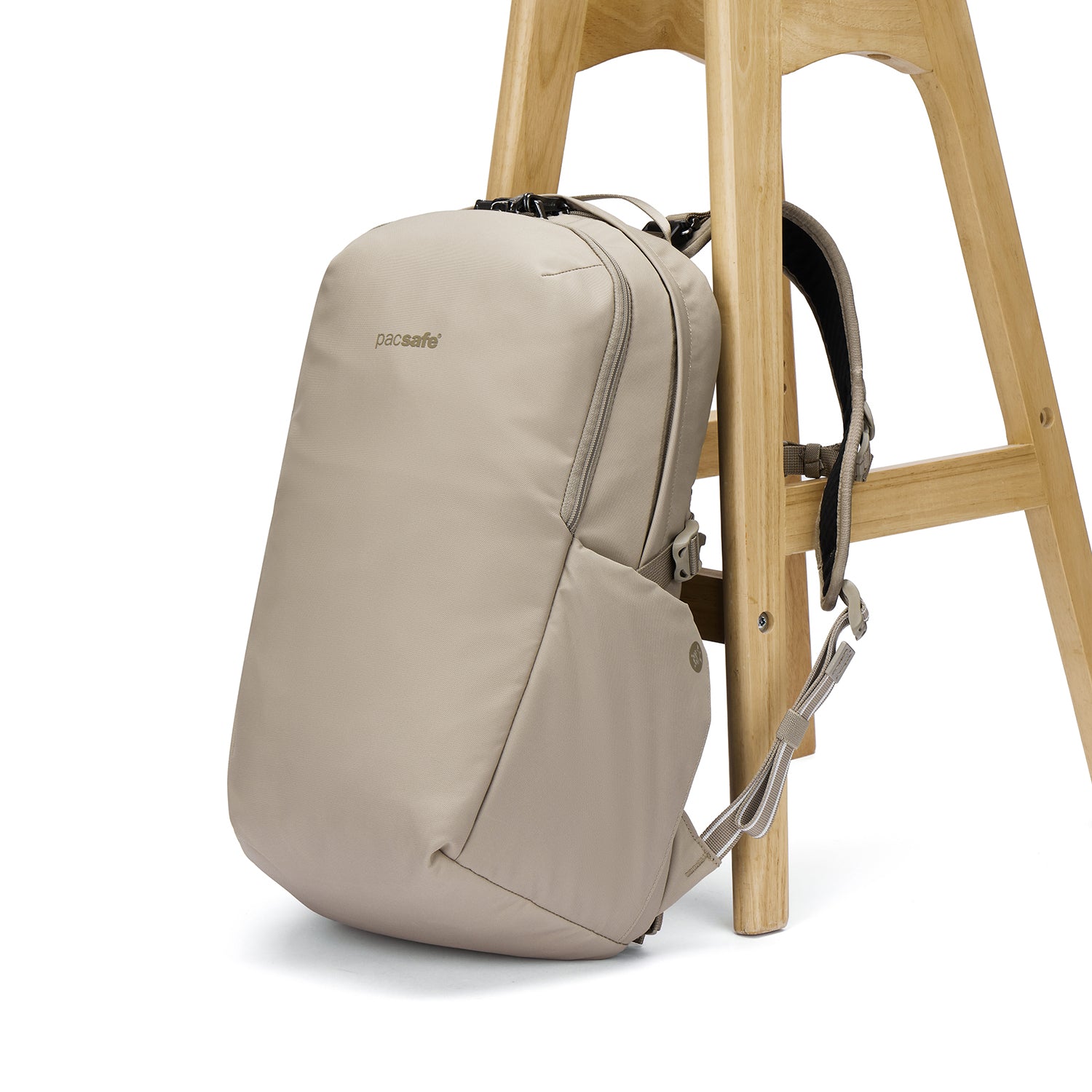 Pacsafe® V 24L Anti-Theft Active Backpack – Pacsafe – Official
