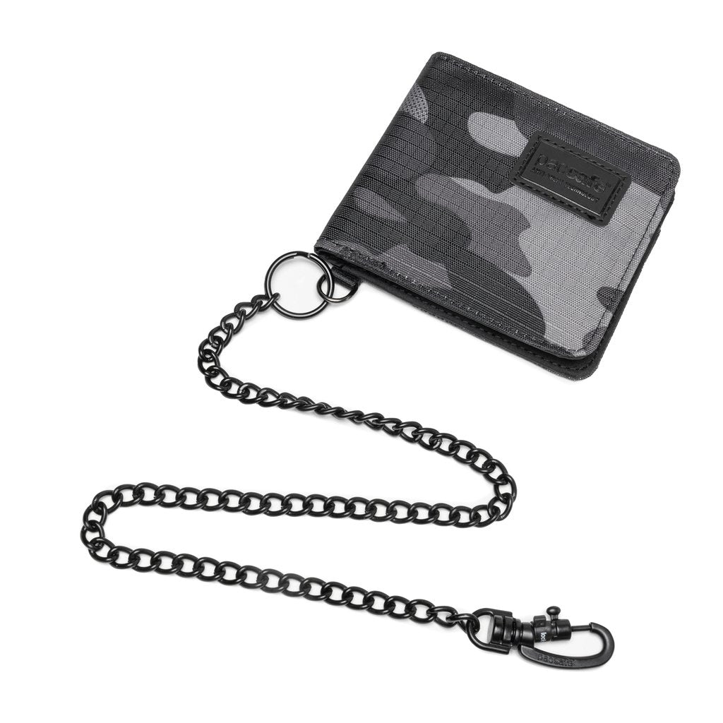 Product image of Pacsafe® Wallet securing chain with TurnNLock hook