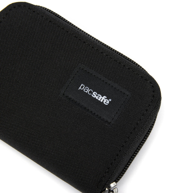 Pacsafe® RFIDsafe™ RFID blocking card wallet, Jet Black