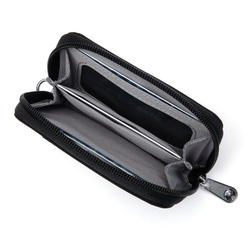 Pacsafe® RFIDsafe™ RFID blocking card wallet, Jet Black