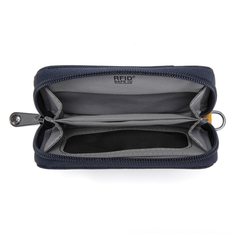 Pacsafe® RFIDsafe™ RFID blocking card wallet, Coastal Blue