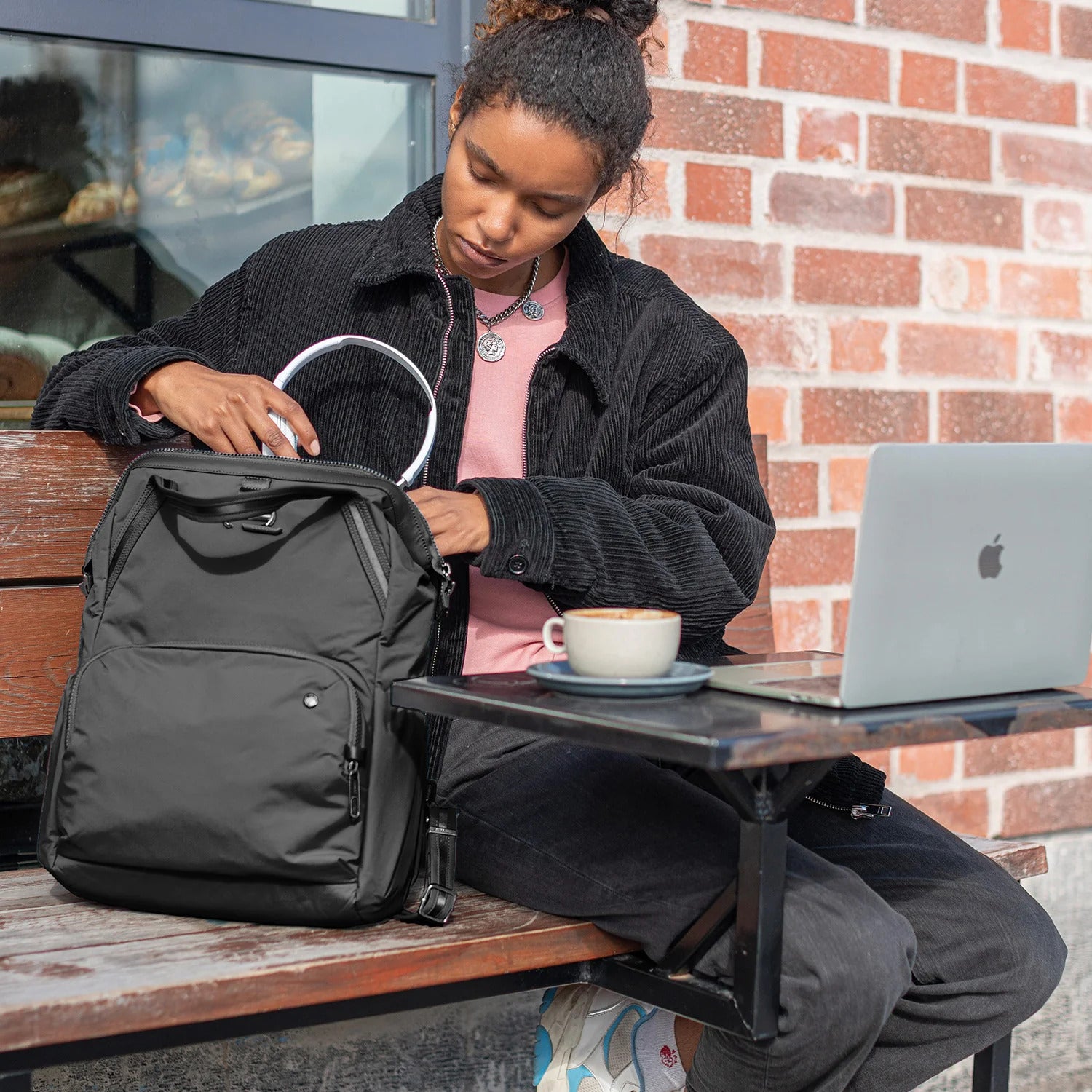 Buy Our Best Anti-Theft Backpacks & Purses Online | Pacsafe