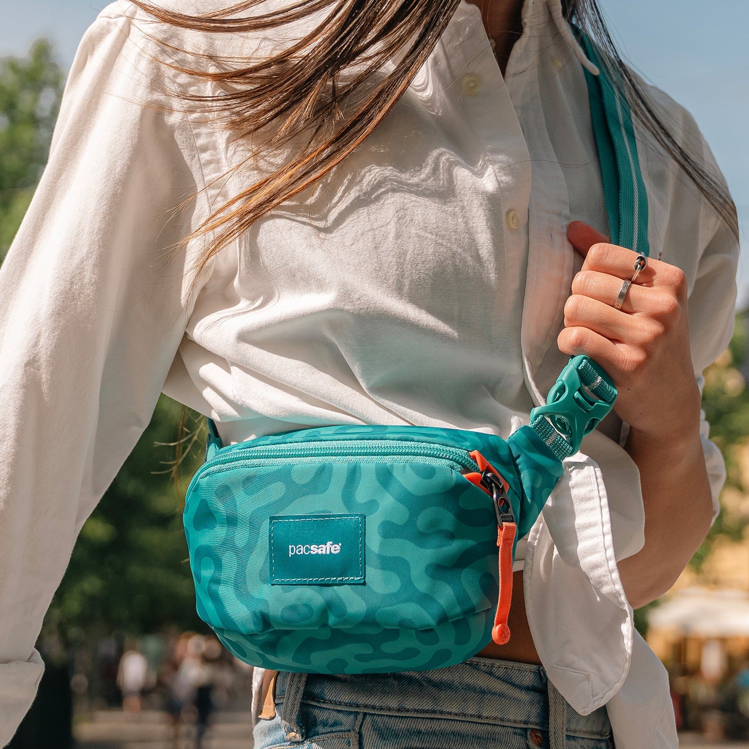 Product image of Pacsafe® GO Anti-Theft Micro Sling